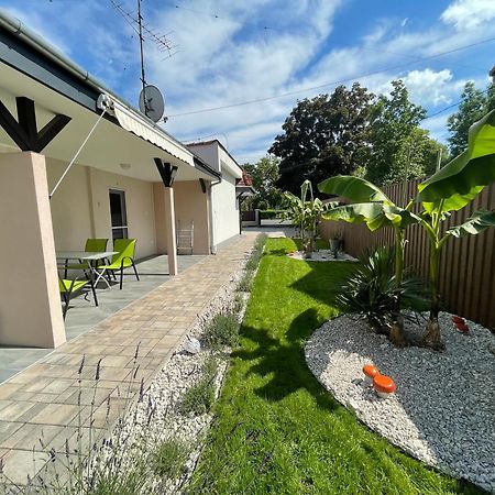 Tutti Apartman Balatonlelle Zewnętrze zdjęcie