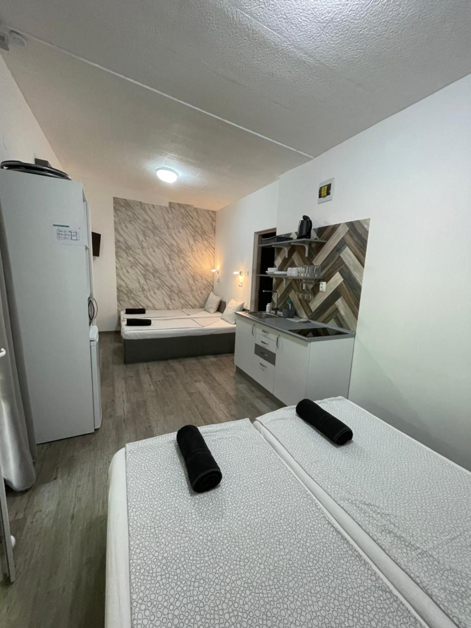Tutti Apartman Balatonlelle Zewnętrze zdjęcie