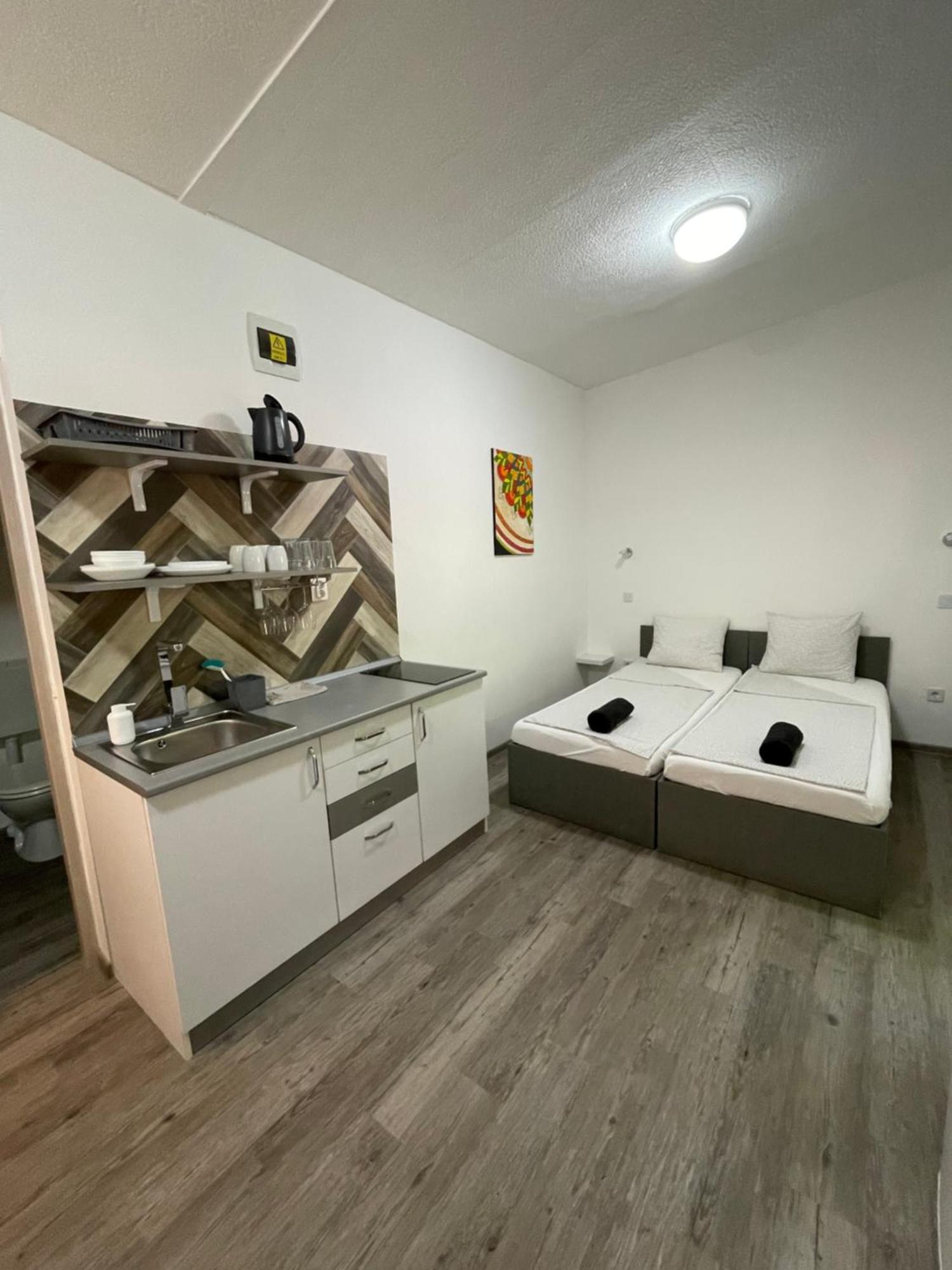 Tutti Apartman Balatonlelle Zewnętrze zdjęcie