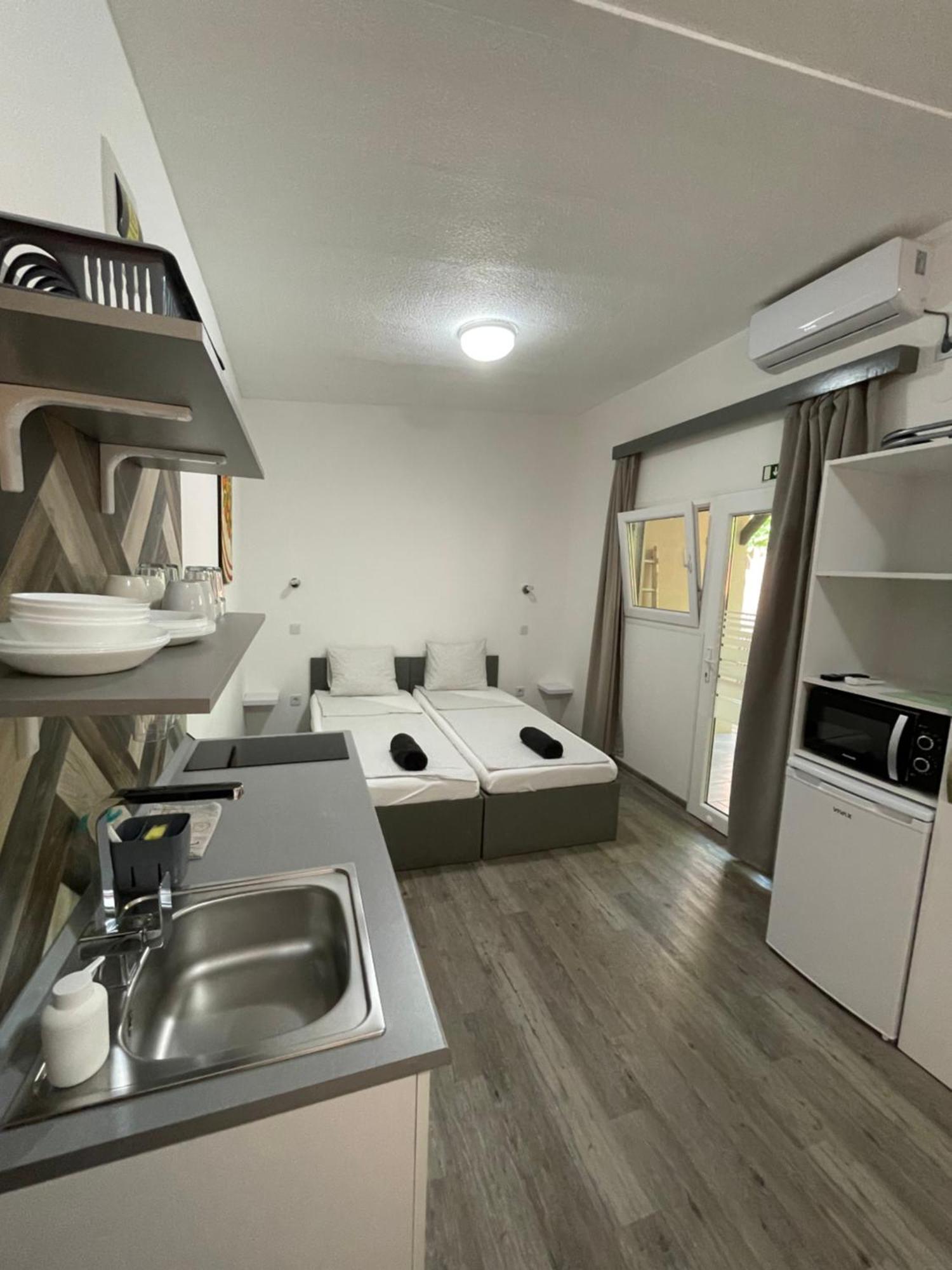 Tutti Apartman Balatonlelle Zewnętrze zdjęcie